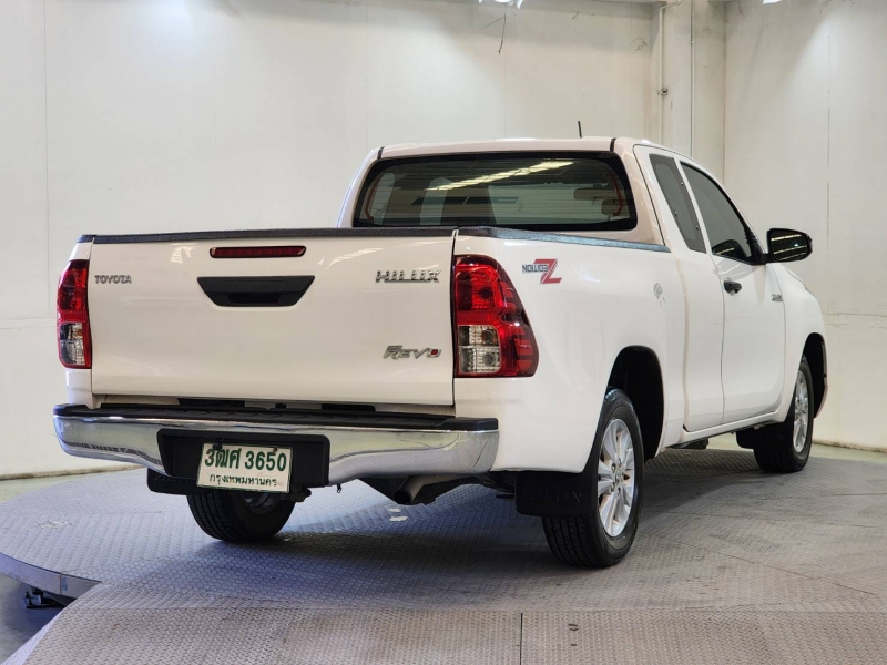 REVO SMART CAB 2.4 Z EDITION ENTRY A/T