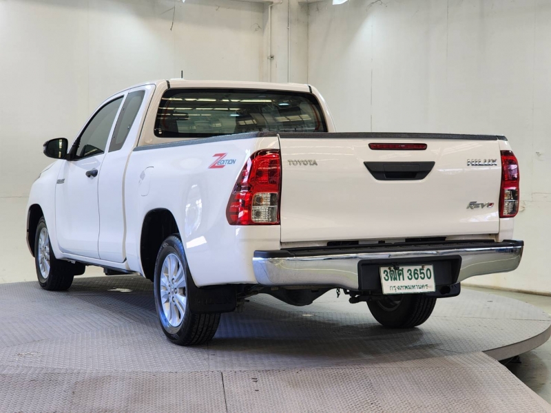 REVO SMART CAB 2.4 Z EDITION ENTRY A/T