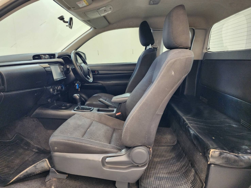 REVO SMART CAB 2.4 Z EDITION ENTRY A/T