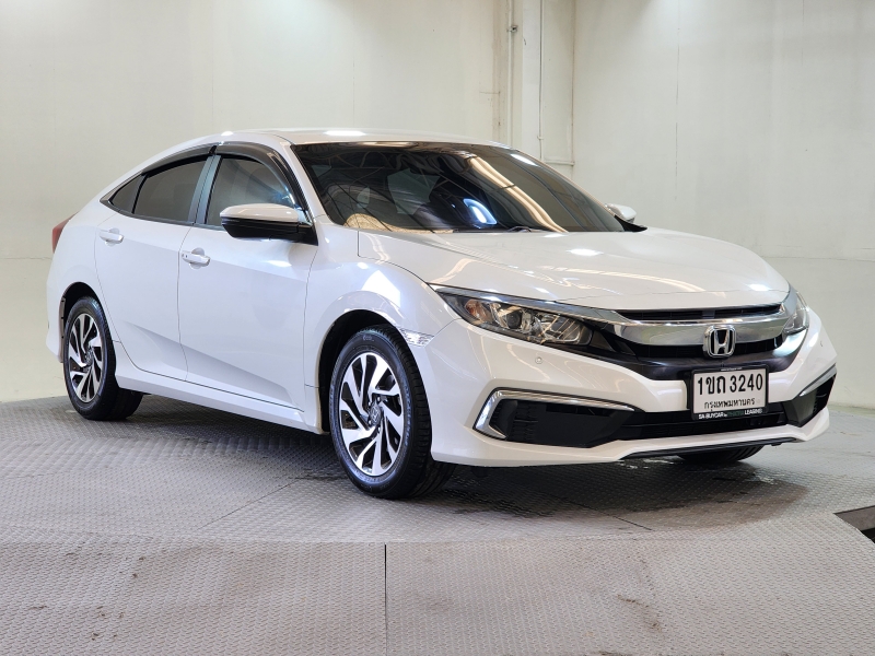 CIVIC 1.8 E A/T