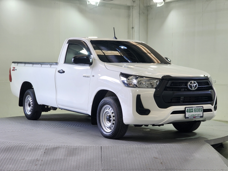 REVO SINGLE CAB 2.4 ENTRY M/T