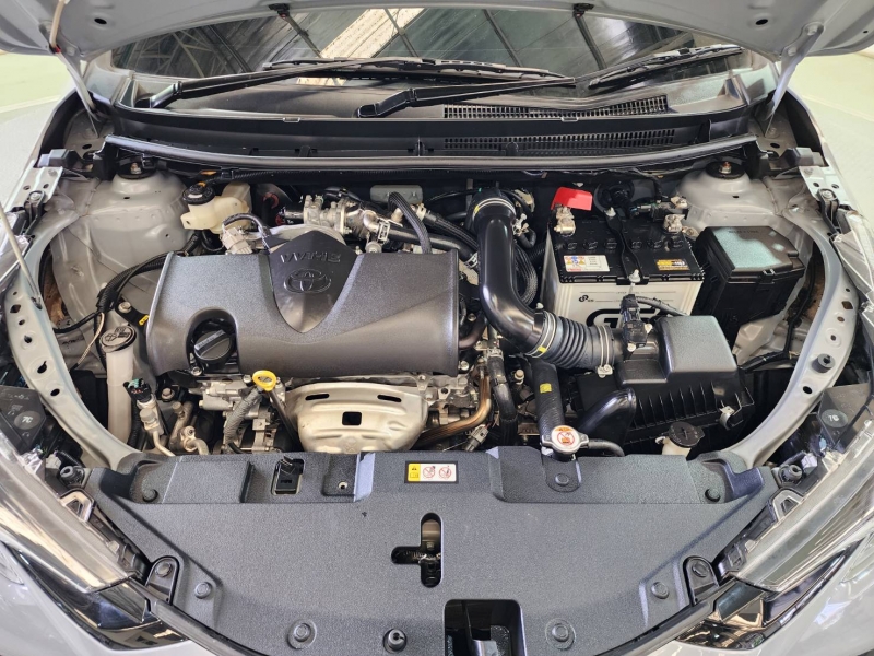 YARIS NEW 1.2 PREMIUM S A/T (BLACK-ROOF)