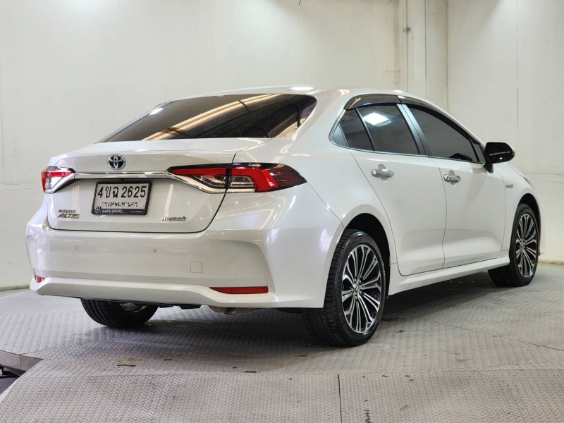 ALTIS NEW 1.8 HV PREMIUM A/T