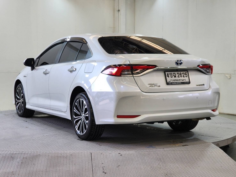 ALTIS NEW 1.8 HV PREMIUM A/T