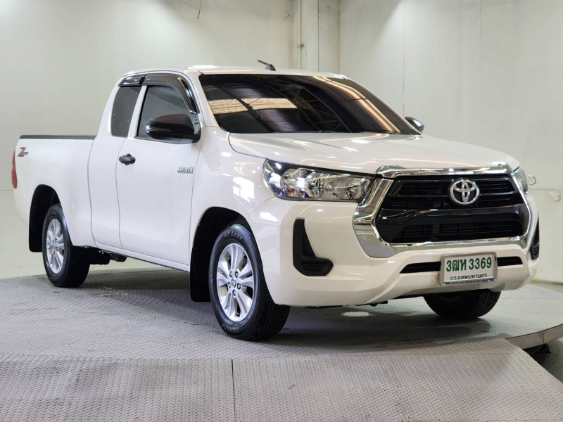 REVO SMART CAB 2.4 ENTRY ZEDITION M/T