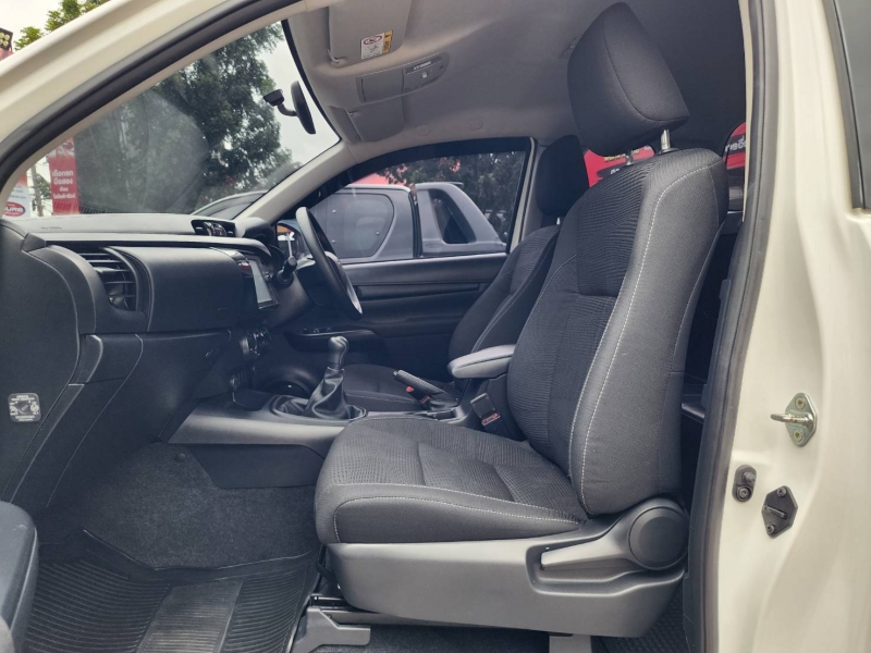 REVO SMART CAB 2.4 ENTRY ZEDITION M/T