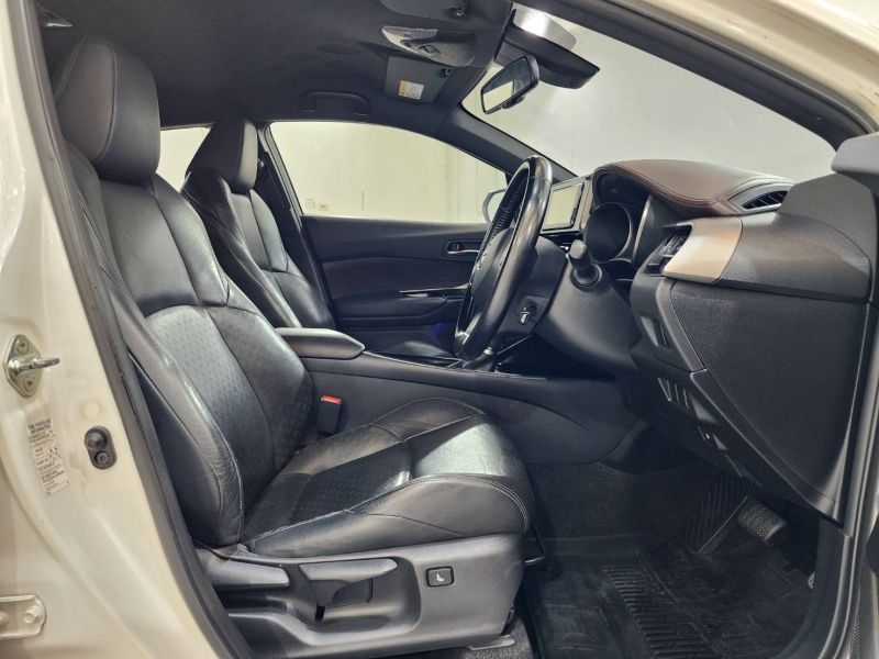 C-HR 1.8 HV HIGH A/T