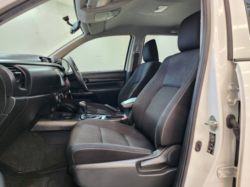 REVO D-CAB 2.4 Z EDITION ENTRY A/T