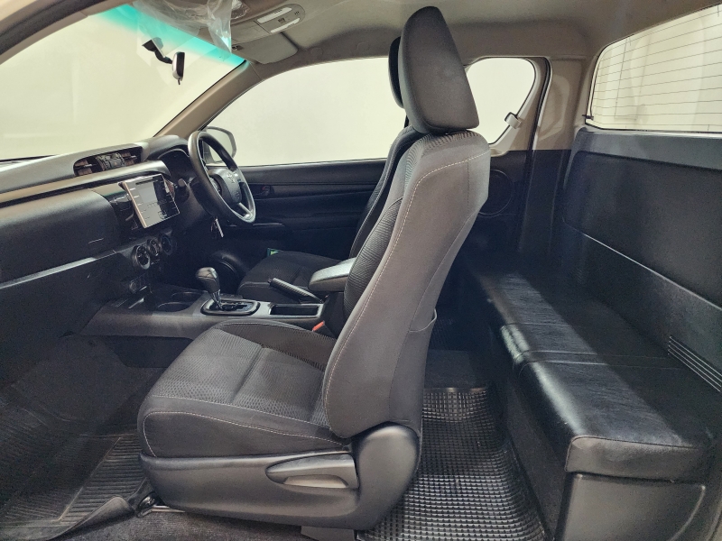 REVO SMART CAB 2.4 Z EDITION ENTRY A/T