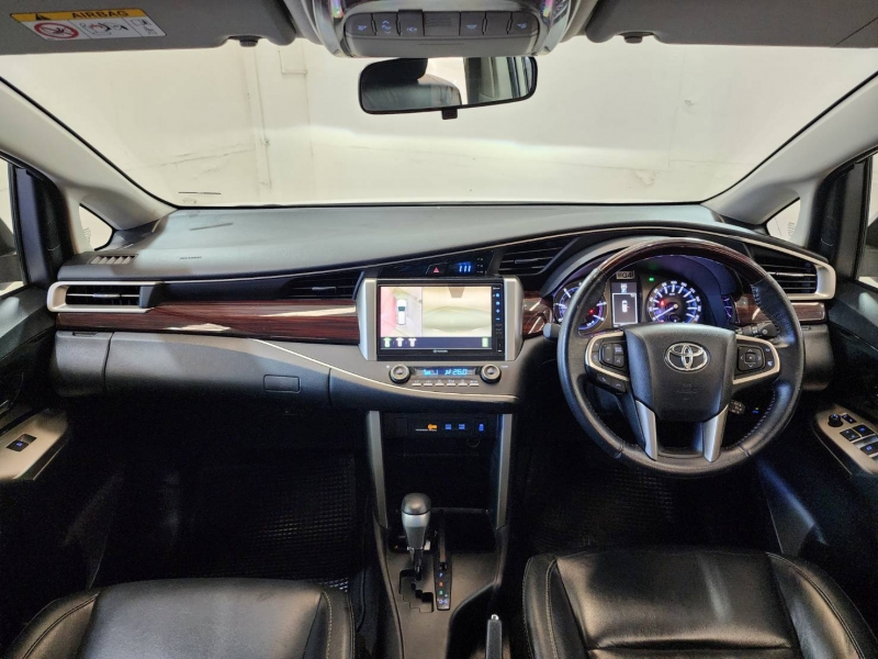 INNOVA 2.8 CRYSTA PREMIUM A/T