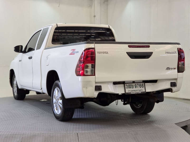 REVO SMART CAB 2.4 Z EDITION ENTRY A/T
