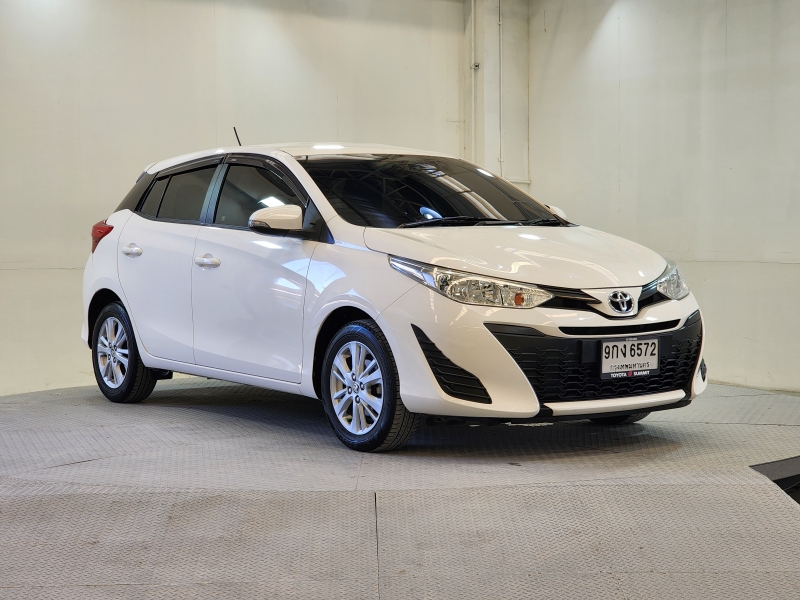 YARIS  NEW 1.2 E A/T