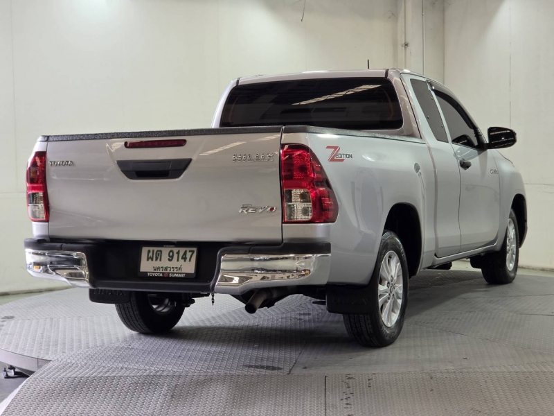 REVO SMART CAB 2.4 Z EDITION ENTRY A/T