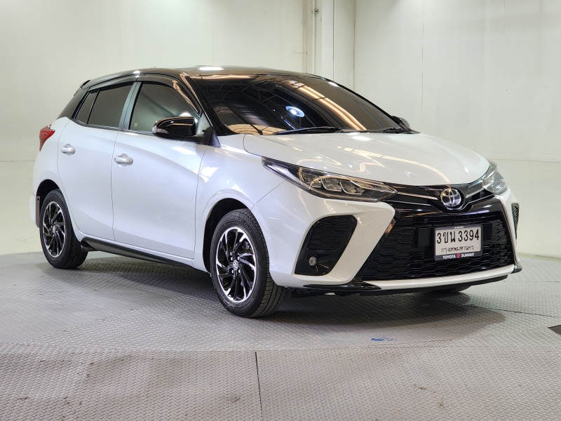 YARIS NEW 1.2 SPORT PREMIUM A/T (BLACK ROOF)