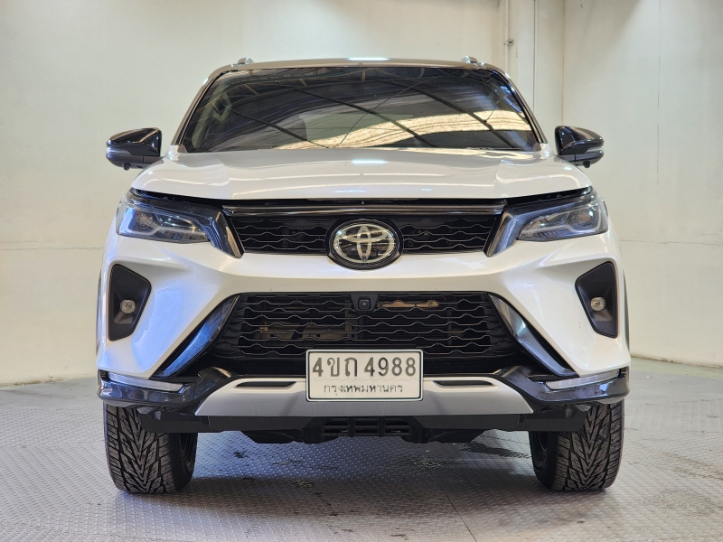 FORTUNER 2.4 LEGENDER A/T