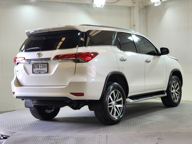 FORTUNER 2.8 V A/T