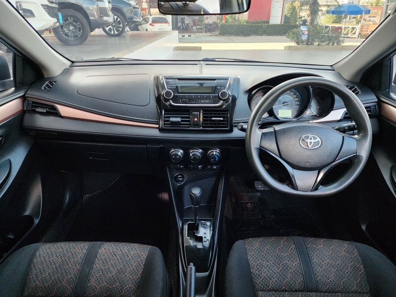 YARIS NEW 1.2 ENTRY A/T (หน้าใหม่)