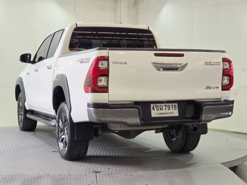 REVO D-CAB 2.4  ENTRY Pre A/T