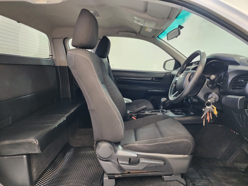 REVO SMART CAB 2.4 Z EDITION ENTRY A/T