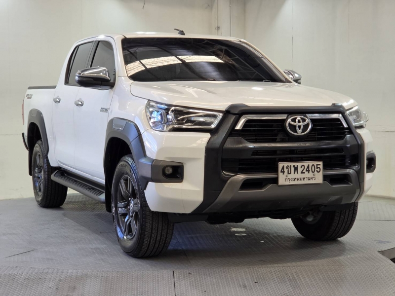 REVO D-CAB 2.4  ENTRY Pre A/T