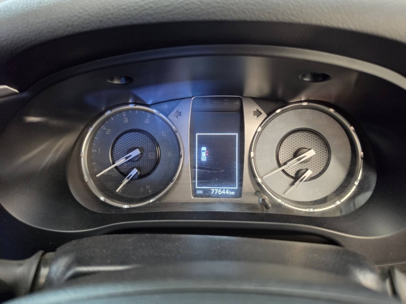 REVO D-CAB 2.4  ENTRY Pre A/T
