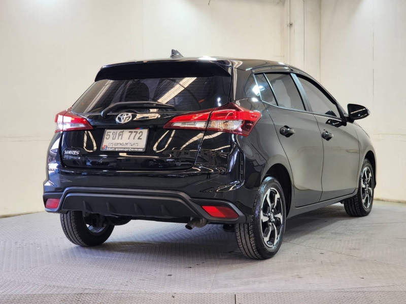 YARIS NEW 1.2 PREMIUM A/T