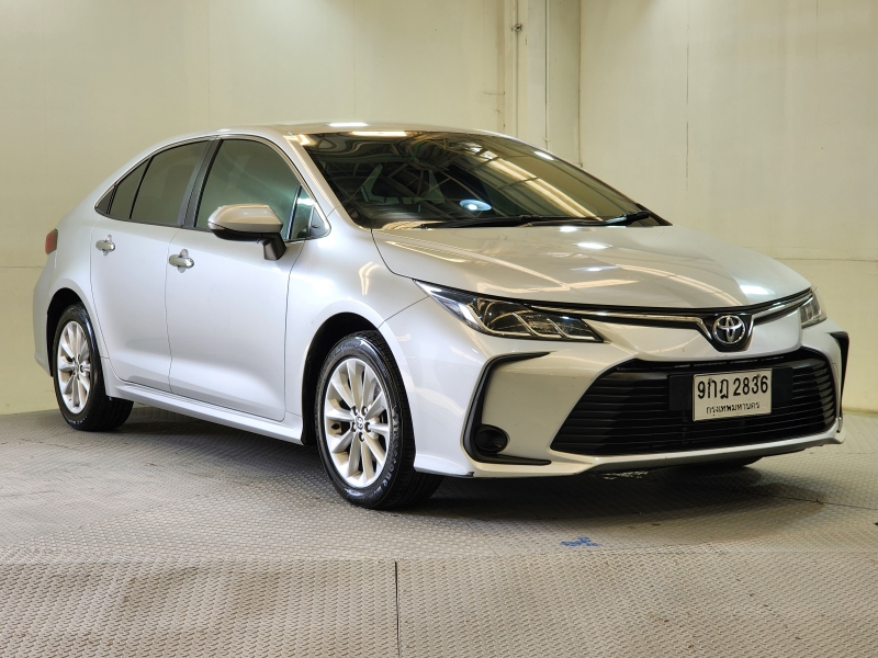 ALTIS NEW 1.6 G A/T