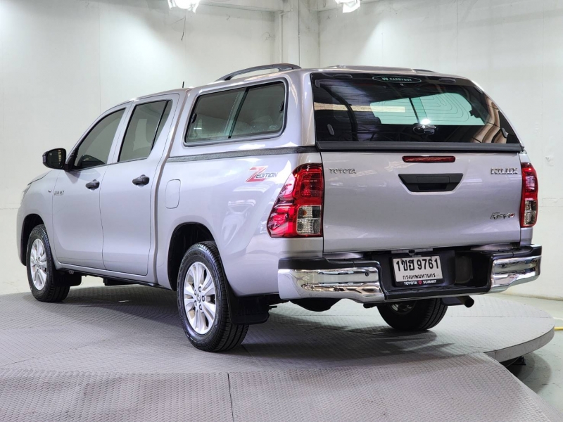 REVO D-CAB 2.4 Z EDITION MID STD M/T