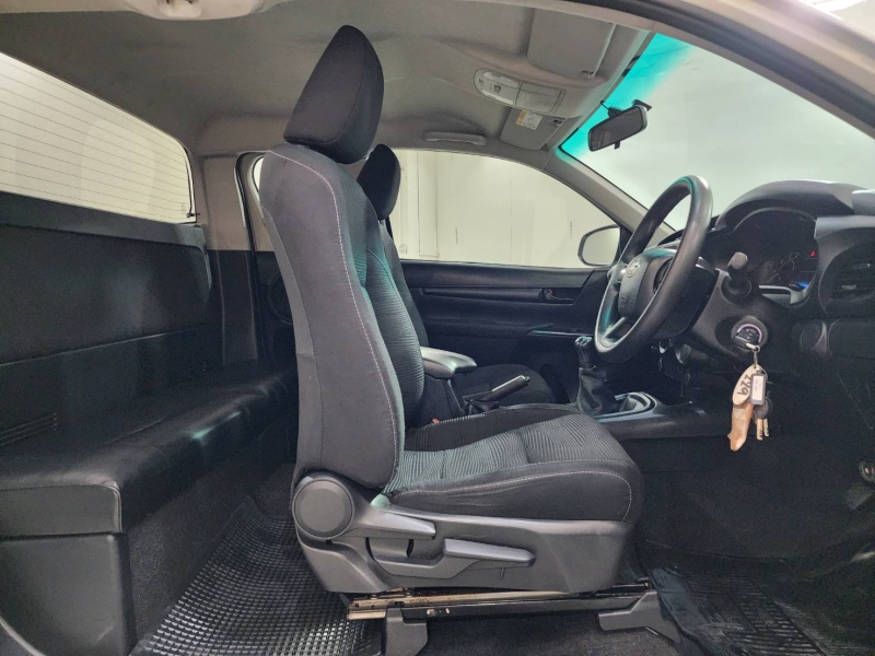 REVO SMART CAB 2.4 Z EDITION ENTRY M/T