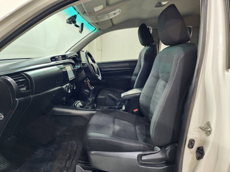 REVO SMART CAB 2.4 Z EDITION ENTRY M/T