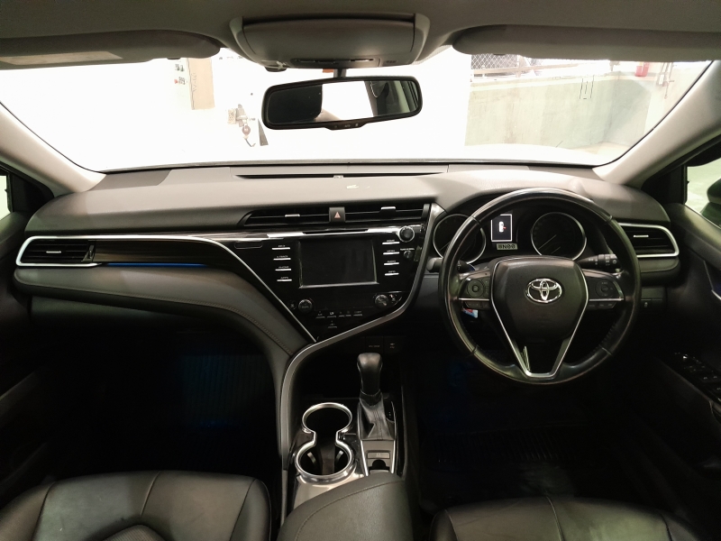 CAMRY 2.0 G A/T (หน้าใหม่)