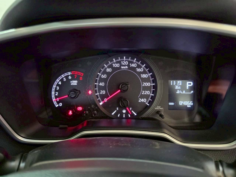 ALTIS NEW 1.6 G A/T