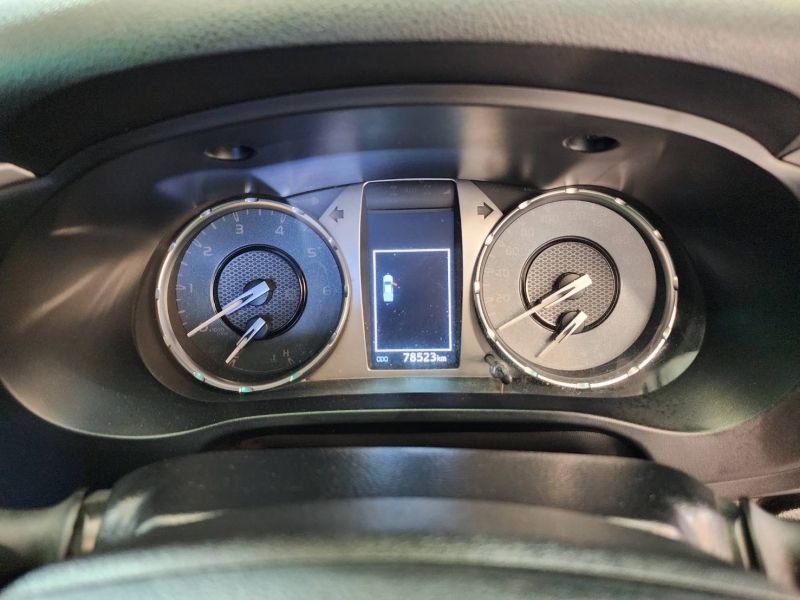 REVO D-CAB 2.4 ENTRY PRE A/T