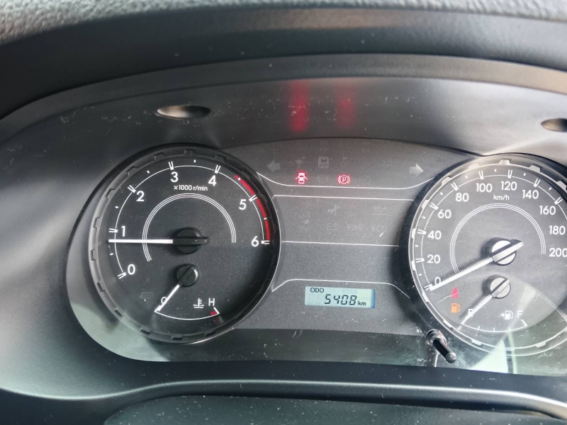 REVO D-CAB 2.4 Z EDITION ENTRY M/T (หน้าใหม่)