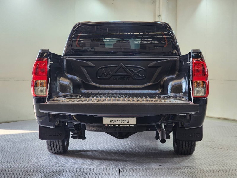 REVO D-CAB 2.4 Z EDITION ENTRY M/T (หน้าใหม่)