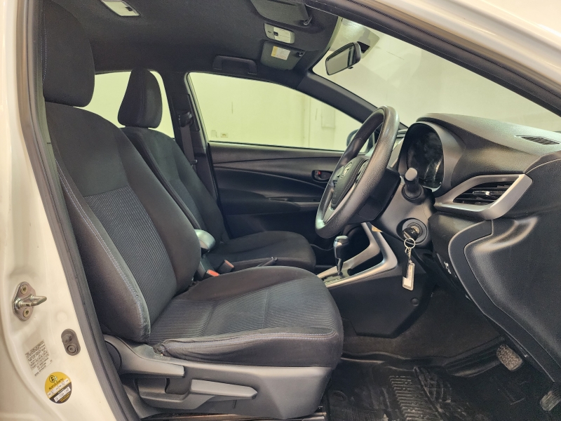 YARIS NEW 1.2 MID A/T