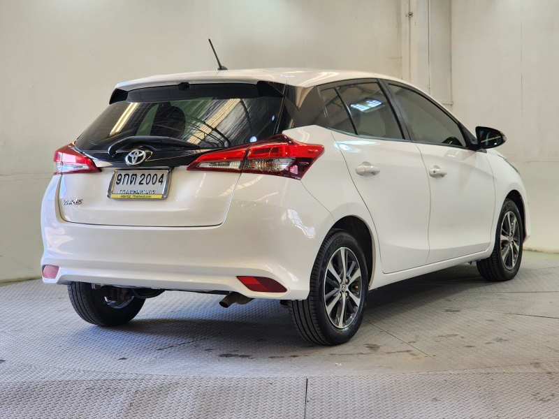 YARIS NEW 1.2 MID A/T