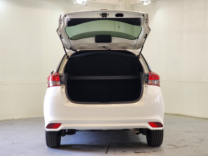 YARIS NEW 1.2 MID A/T