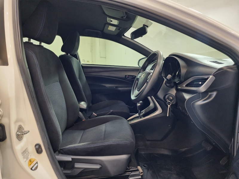 YARIS NEW 1.2 MID A/T