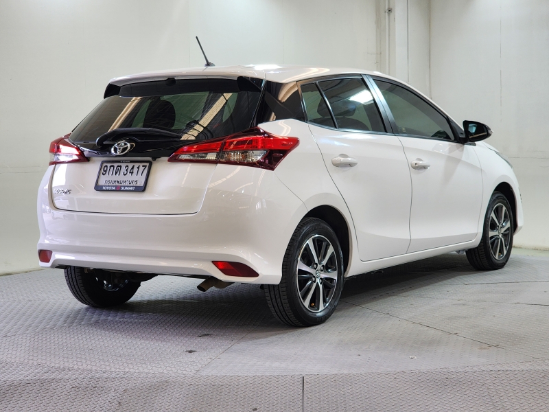 YARIS NEW 1.2 MID A/T