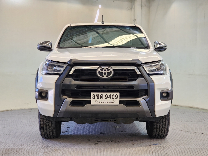 REVO D-CAB 2.4 ENTRY Pre A/T