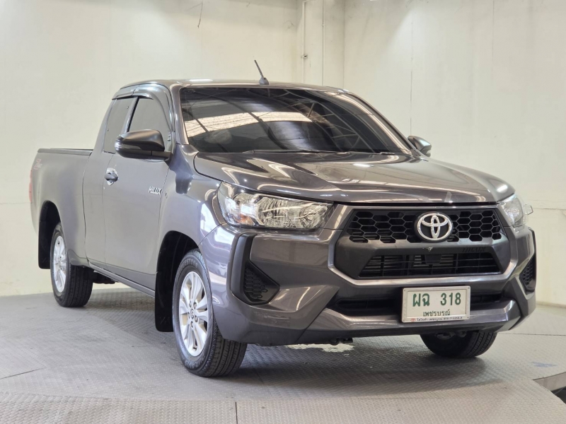 REVO SMART CAB 2.4 Z EDITION ENTRY M/T (หน้าใหม่)