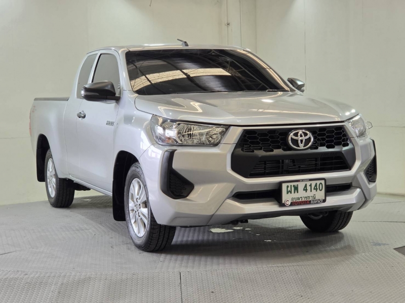 REVO SMART CAB 2.4 Z EDITION ENTRY M/T (หน้าใหม่)