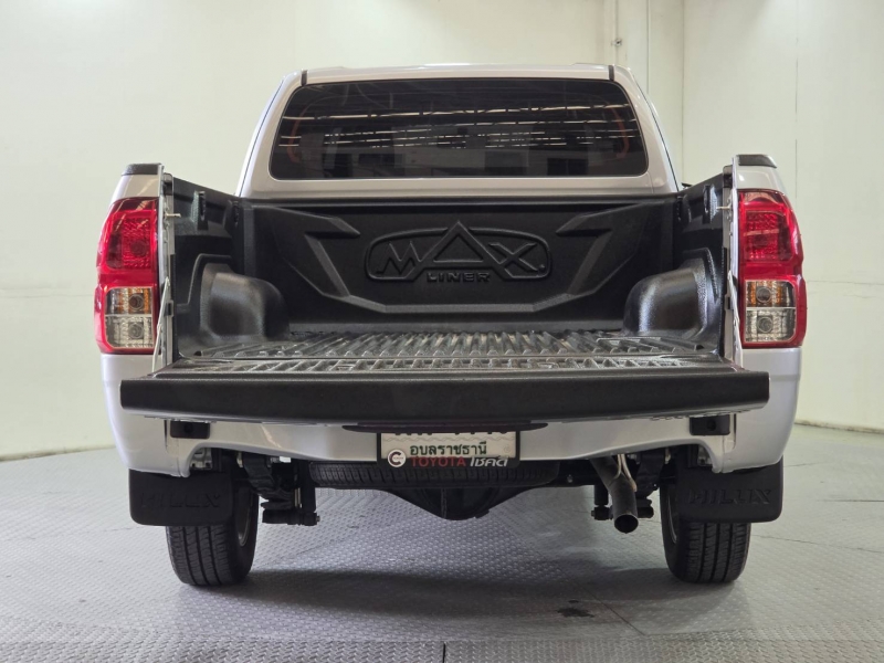 REVO SMART CAB 2.4 Z EDITION ENTRY M/T (หน้าใหม่)