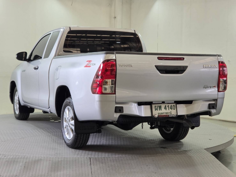 REVO SMART CAB 2.4 Z EDITION ENTRY M/T (หน้าใหม่)