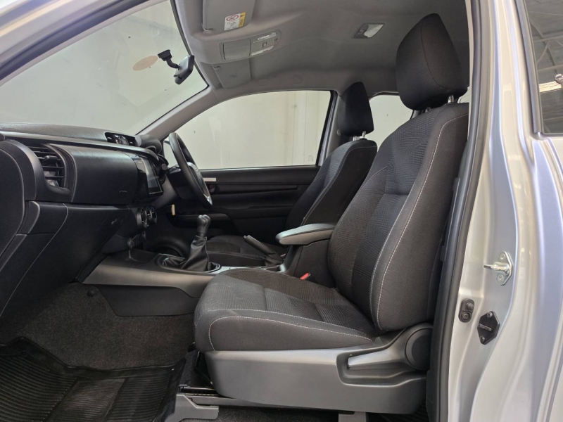 REVO SMART CAB 2.4 Z EDITION ENTRY M/T (หน้าใหม่)