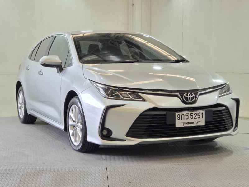 ALTIS NEW 1.6 G A/T