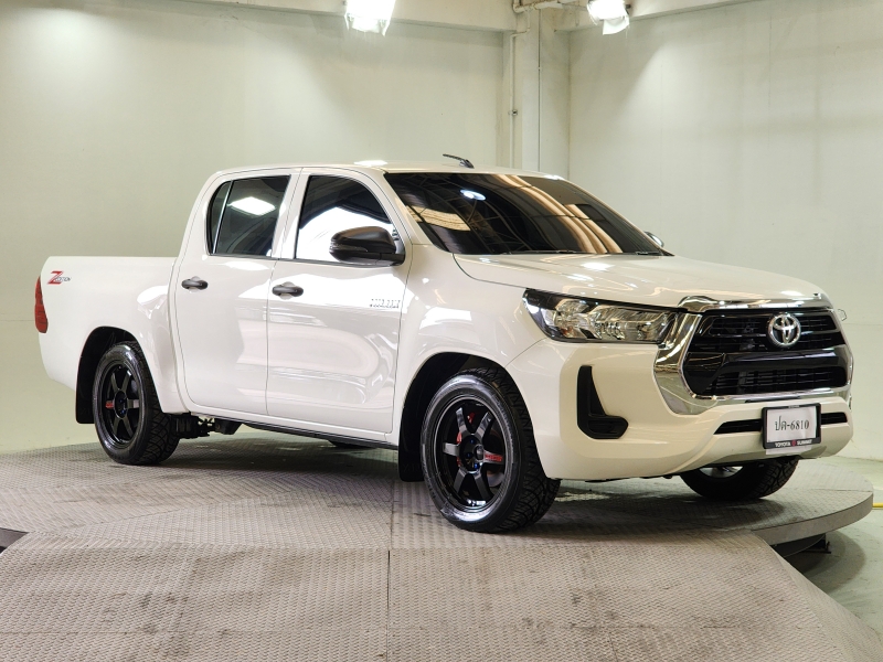 REVO D-CAB 2.4 Z EDITION ENTRY A/T