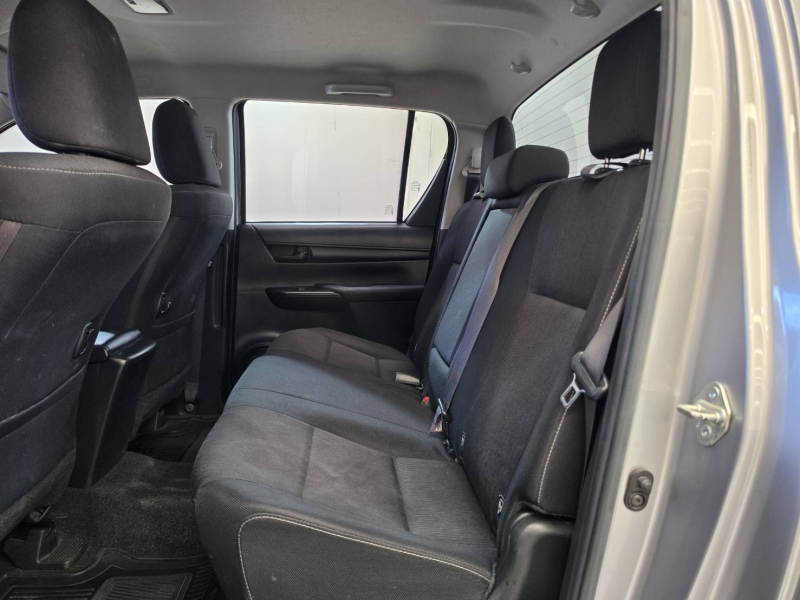 REVO D-CAB 2.4 Z EDITION ENTRY A/T