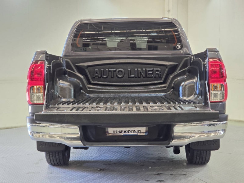 REVO D-CAB 2.4 Z EDITION ENTRY A/T